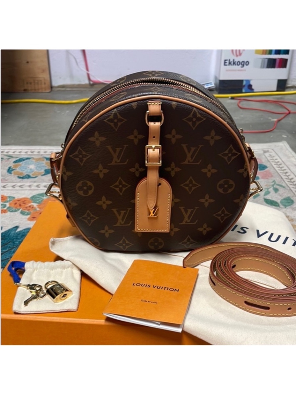 Louis Vuitton Monogram Round Crossbody Bag - Brown/Light Tan